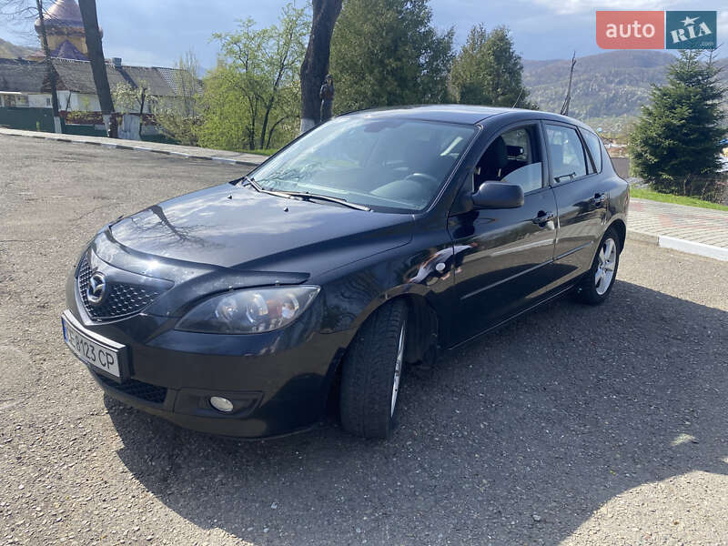 Хэтчбек Mazda 3 2006 в Вижнице