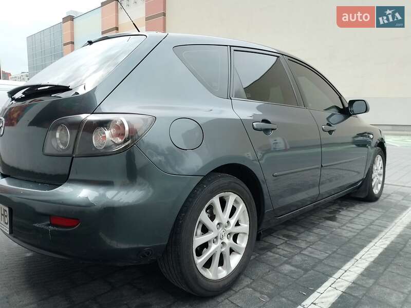 Хэтчбек Mazda 3 2008 в Львове