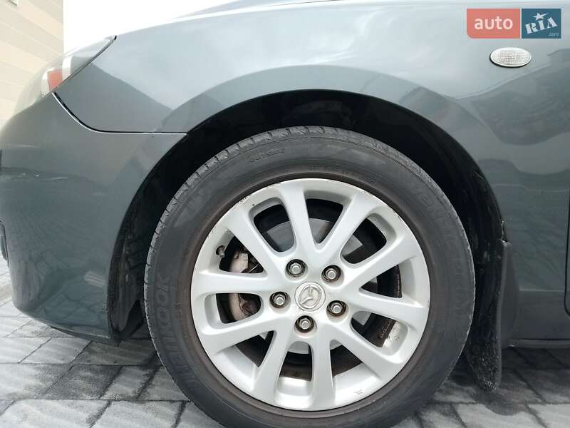 Хэтчбек Mazda 3 2008 в Львове