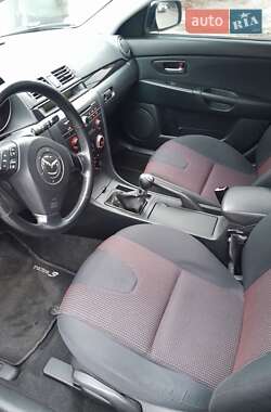 Хэтчбек Mazda 3 2005 в 