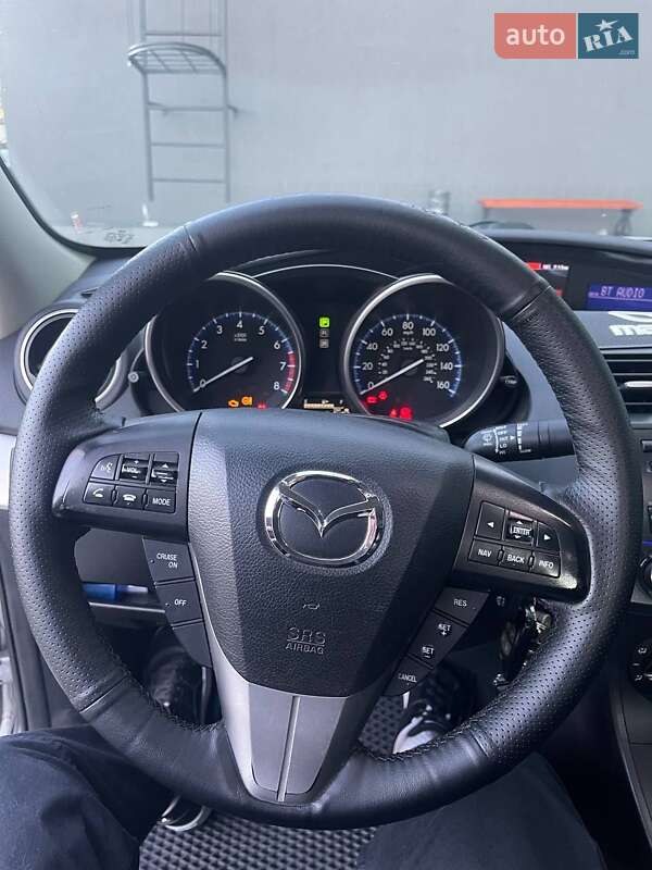 Седан Mazda 3 2012 в Одесі