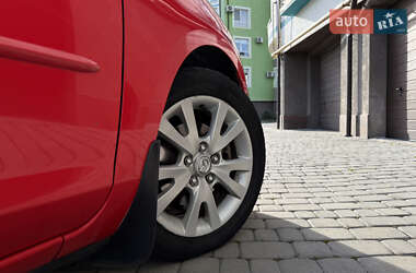 Седан Mazda 3 2006 в 
