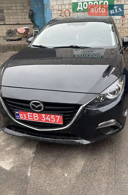 Седан Mazda 3 2016 в 