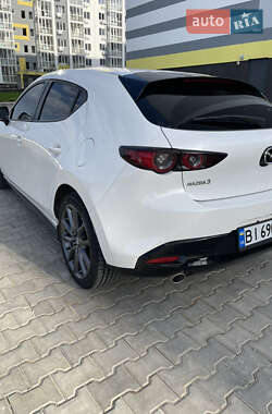 Хэтчбек Mazda 3 2019 в 