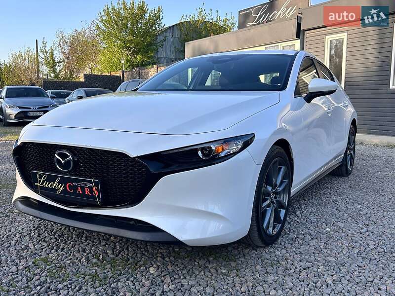 Хэтчбек Mazda 3 2023 в 