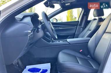 Хэтчбек Mazda 3 2023 в 