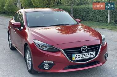 Седан Mazda 3 2014 в 