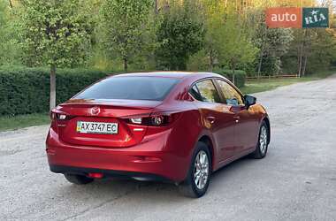Седан Mazda 3 2014 в 