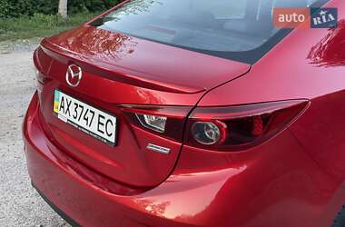 Седан Mazda 3 2014 в 