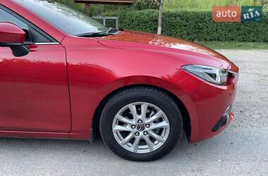 Седан Mazda 3 2014 в 
