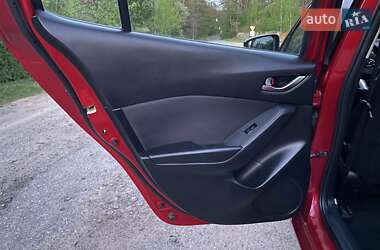 Седан Mazda 3 2014 в 