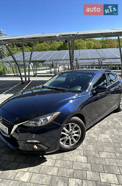 Седан Mazda 3 2014 в Львове