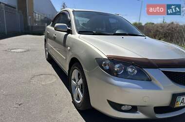 Седан Mazda 3 2006 в 