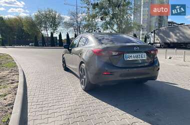 Седан Mazda 3 2013 в 