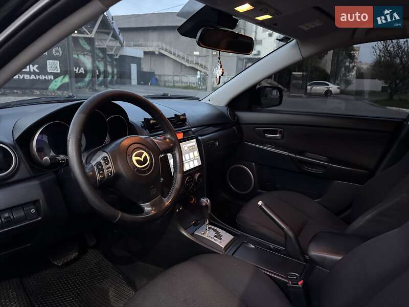Седан Mazda 3 2007 в Николаеве