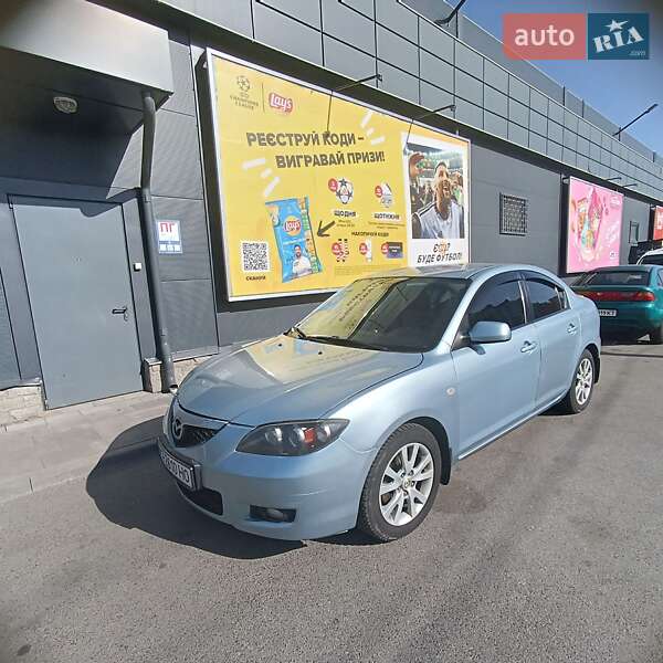 Седан Mazda 3 2007 в Киеве