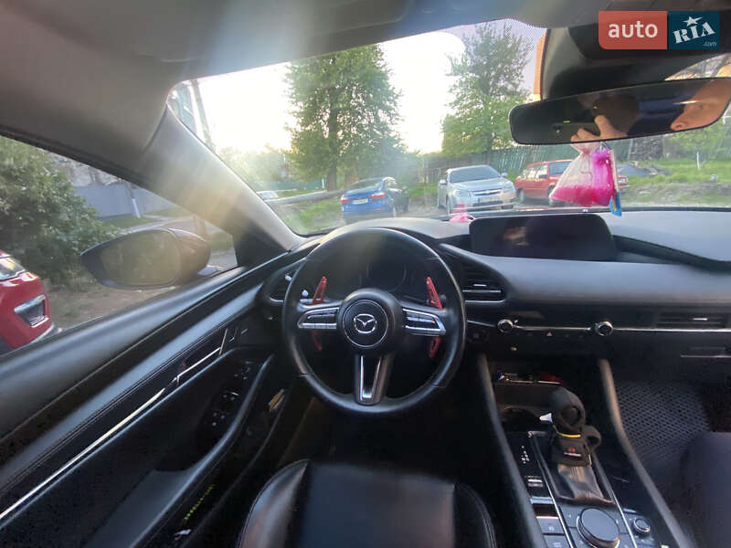 Седан Mazda 3 2019 в Василькові