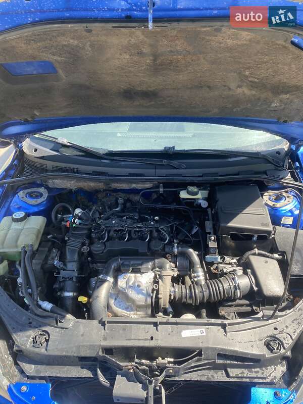 Хэтчбек Mazda 3 2004 в Харькове фото 3 Хэтчбек Mazda 3 2004 в Харькове