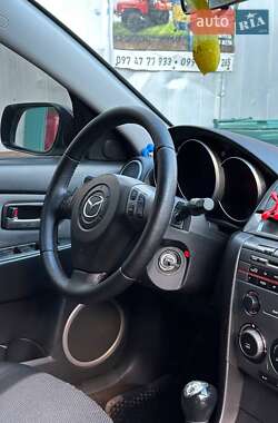 Хэтчбек Mazda 3 2007 в 