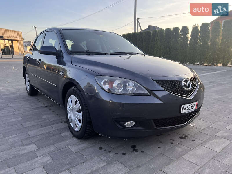 Хетчбек Mazda 3 2009 в 