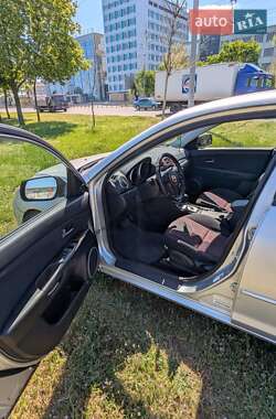 Хэтчбек Mazda 3 2006 в 