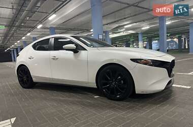 Хэтчбек Mazda 3 2019 в 