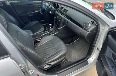 Хетчбек Mazda 3 2006 в 
