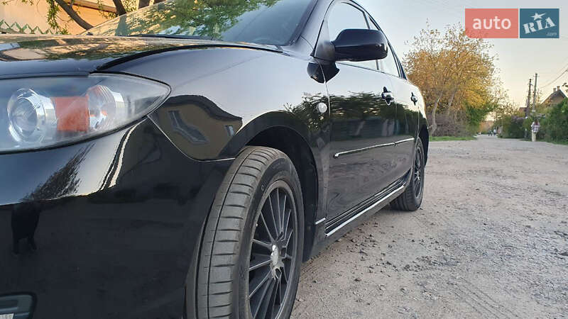 Седан Mazda 3 2008 в Боярке
