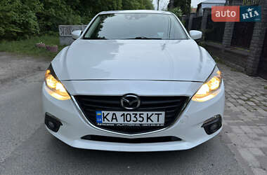 Хэтчбек Mazda 3 2015 в Киеве