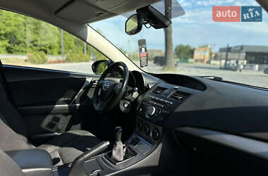 Хэтчбек Mazda 3 2009 в 