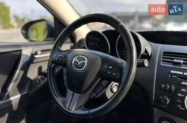 Хэтчбек Mazda 3 2009 в 