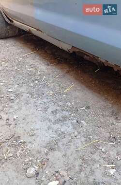 Хетчбек Mazda 3 2004 в 