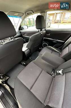Седан Mazda 3 2008 в 