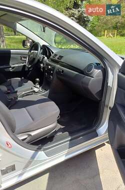 Хетчбек Mazda 3 2005 в 