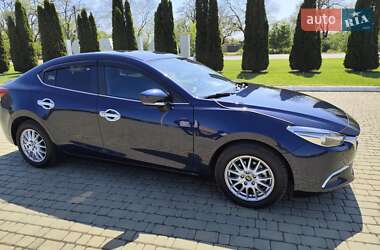 Седан Mazda 3 2018 в Одессе