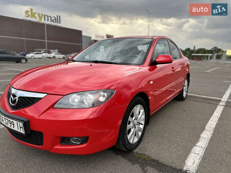 Седан Mazda 3 2007 в 