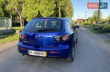 Хетчбек Mazda 3 2006 в 