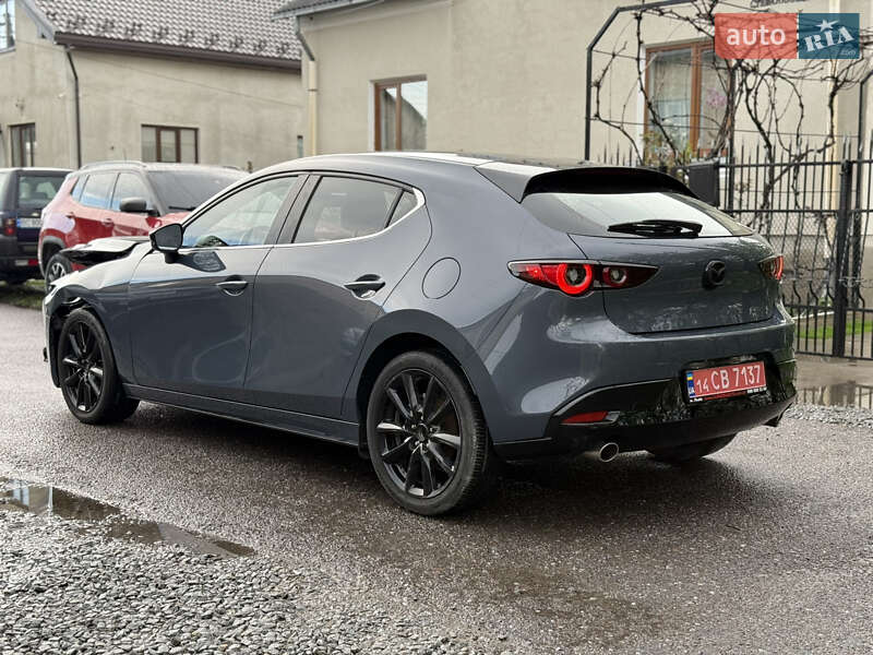 Хетчбек Mazda 3 2022 в 