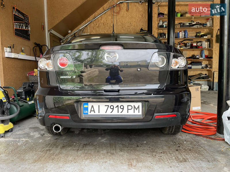 Седан Mazda 3 2008 в Боярке