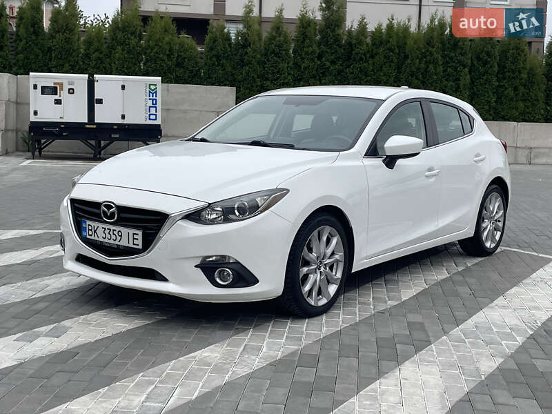 Хэтчбек Mazda 3 2014 в 