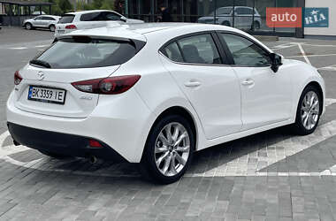 Хэтчбек Mazda 3 2014 в 