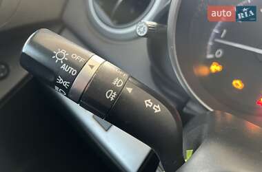 Седан Mazda 3 2011 в 