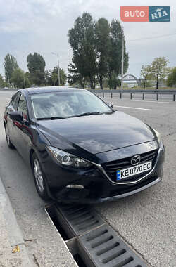 Хэтчбек Mazda 3 2014 в Днепре