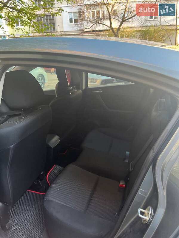 Седан Mazda 3 2011 в Кропивницком