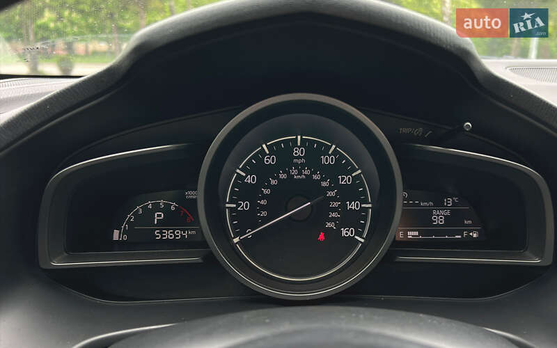Седан Mazda 3 2016 в Львове