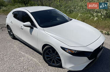 Хэтчбек Mazda 3 2021 в 