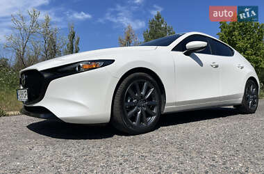 Хэтчбек Mazda 3 2021 в 