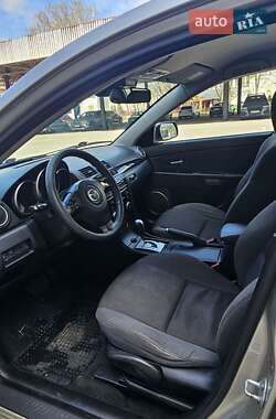 Седан Mazda 3 2009 в 