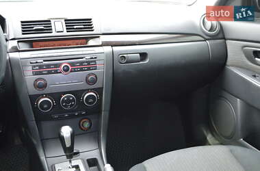 Седан Mazda 3 2008 в 