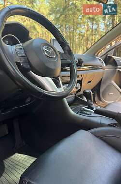 Хэтчбек Mazda 3 2014 в 